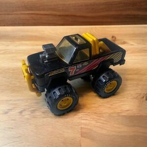 Vtg Remco 1985 Black #7 Toy Truck 7" STP Goodyear Valvoline
